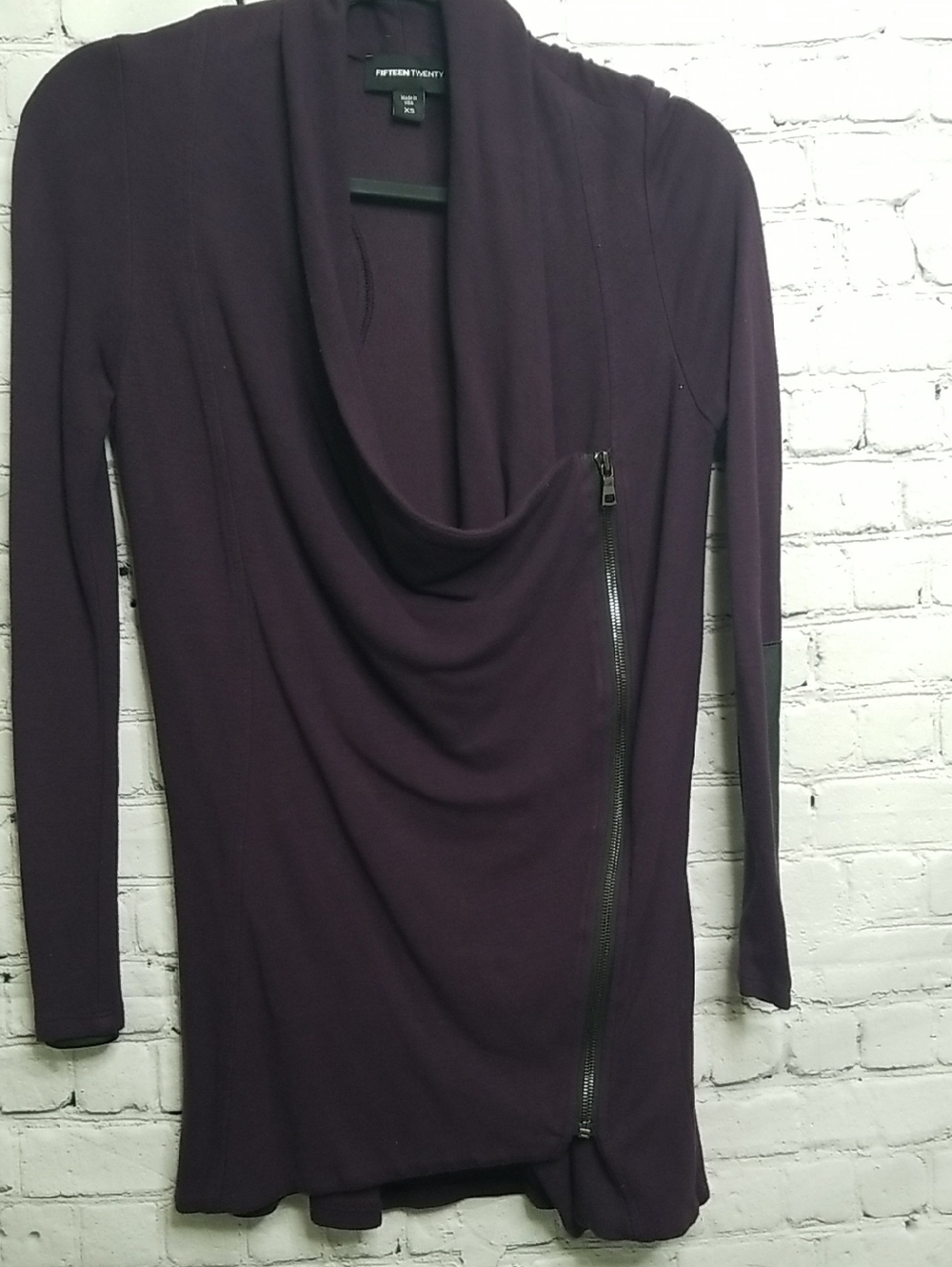FifteenTwenty womens Sweater size Xsmall W/zipper Pleather patches EUC